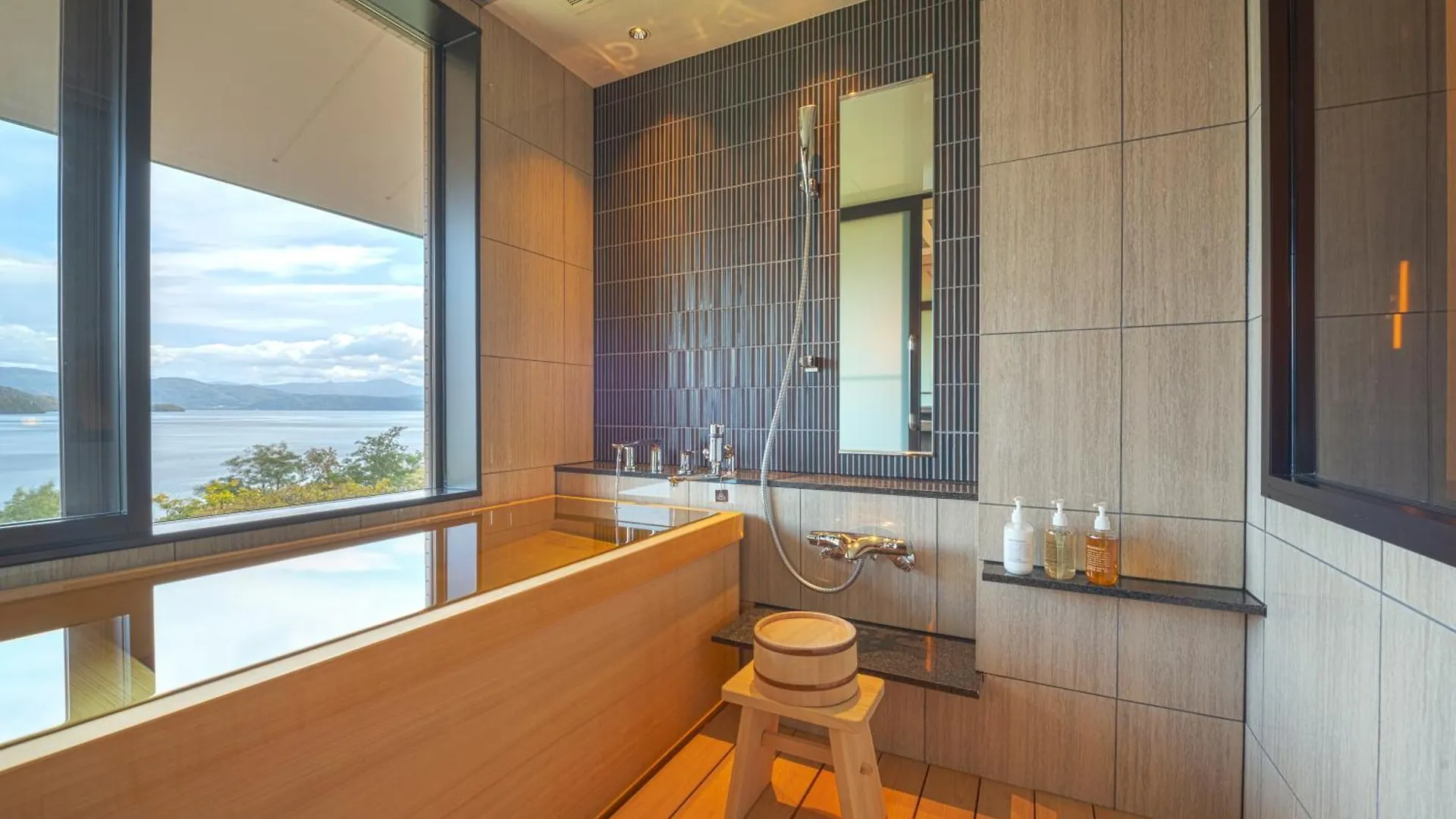 Hotel Premium Lake Toya Toyako